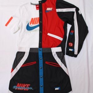 Nike 3 piece fit (skirt, jacket, crop top)